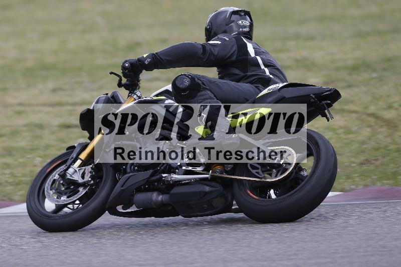 /09 19.04.2026  Caremotion get faster ADR/Gruppe gelb/61